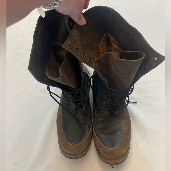 FRYE Owen Fold Over or Lace Up Leather Boots, Size 9.5. - Picture 2 of 6